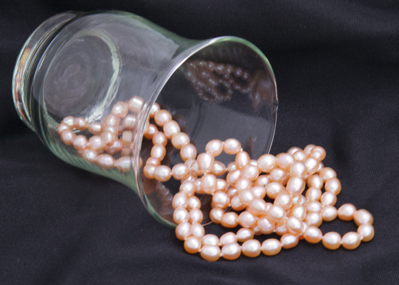 Peach Pink Oval Freshwater Pearl Necklace - 4 ways to wear