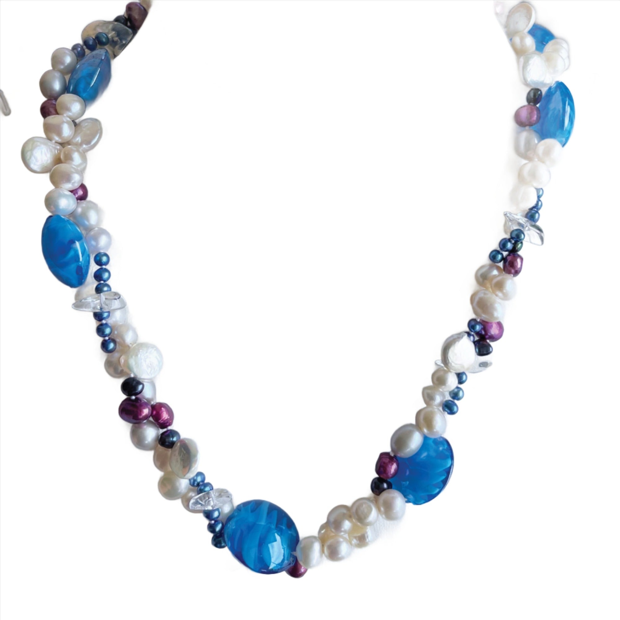 Blue and sales white pearl necklace
