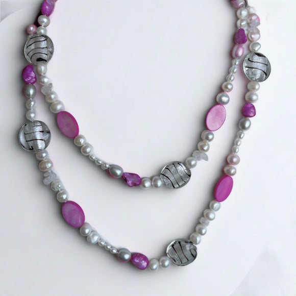 White freshwater pearls round baroque rice pearls pink mother of pearl glass 